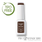 Vernis semi-permanent 1944 Paris Gel Vegan, teinte Marabella NGV267. Couleur marron chocolat profond au fini crème. Formule professionnelle sans Hema et sans TPO, format 7ml.