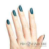OPI-Drama-At-La-Scala-Hand