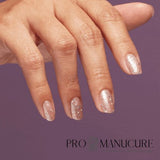 OPI-Vernis-Traditionnel-Every-Night-Is-Girls-Night-Hand