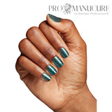 OPI-yuletide_sweetings_mani