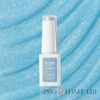 Résultat gel vegan semi-permanent Sandrine 1944 Paris bleu azur électrique sur ongles naturels