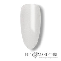 Shellac-Pearlwind-Brise-Nacree-Swatch_6bd583b5-10df-457e-ad66-053714b7dd4c