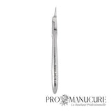 Zoom pince podologie Staleks NP-30-18 partie active étroite fuselée affûtage manuel multi-niveaux double ressort pour traitement ongles incarnés onychocryptose