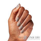 Vernis-Semi-Permanent-OPI-Crimp-And-Proper-Sans-TPO-Hand-Hand