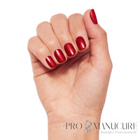Manucure CND Shellac Ruby Ritz – rouge rubis profond et scintillant
