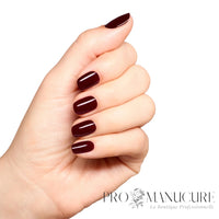 OPI GelColor Vampire State Building bordeaux profond sur les ongles