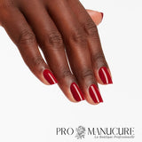  OPI-GelColor-Vernis-Semi-Permanent-Amore-At-Grand-Canal-Hand