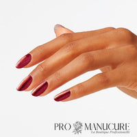 OPI-Infinite-Shine-im-really-an-actress-Hand