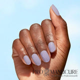 Vernis-Bio-OPI-Nature-Strong-Right-As-Rain-Hand